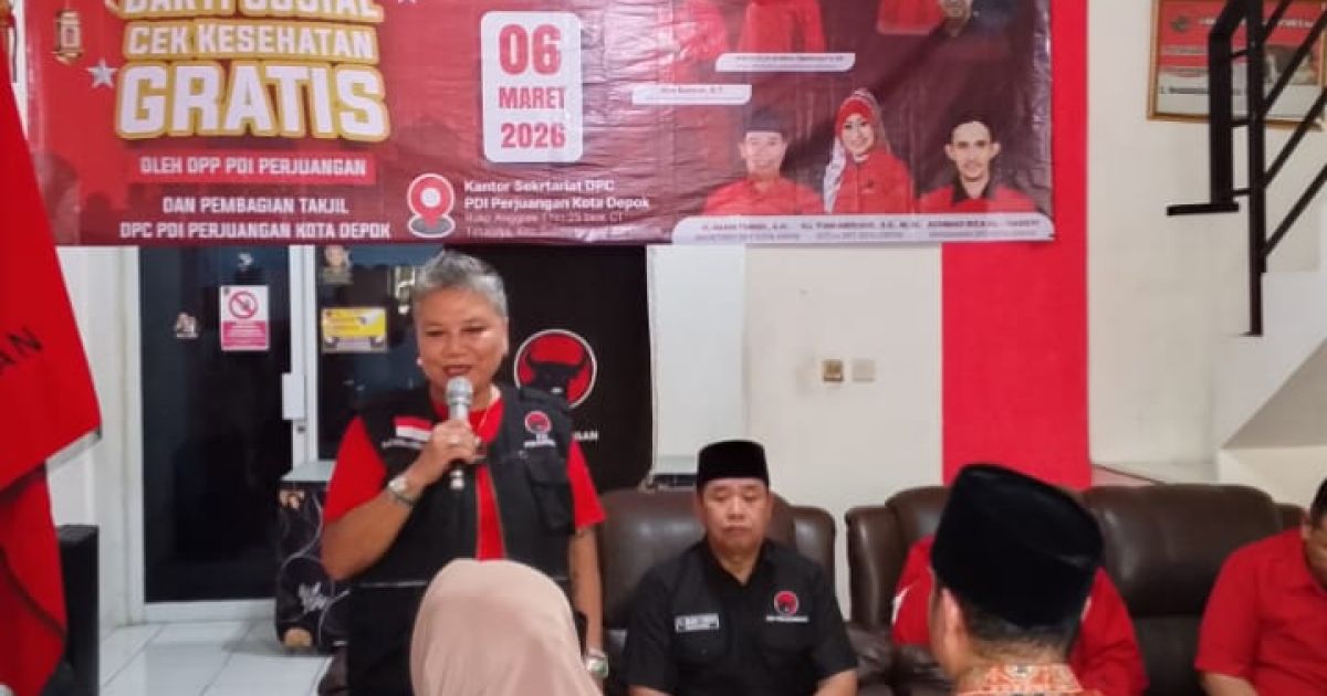 Ribka Tjiptaning menegaskan kesehatan adalah hak dasar warga saat menghadiri bakti sosial pemeriksaan kesehatan gratis yang digelar DPC PDIP Kota Depok.