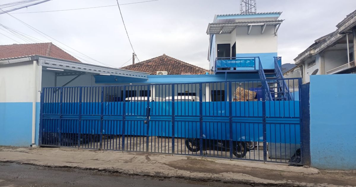 Viral Paket Makan Bergizi Gratis untuk Siswa SD di Nanggung Diduga Hanya Berisi Pisang, Susu, dan Kue