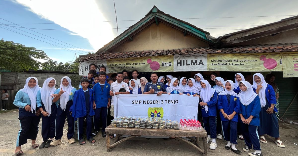 OSIS SMPN 3 Tenjo Gelar Takjil On The Road, Tanamkan Kepedulian Sosial di Bulan Ramadan