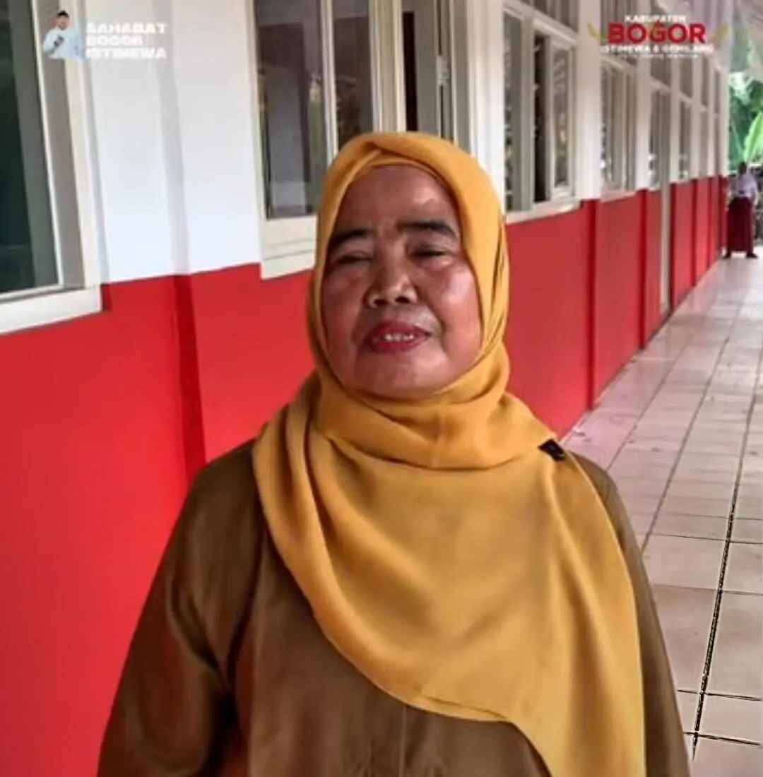 Bupati Bogor Rampungkan Renovasi Ruang Kelas SDN Wanaherang 06