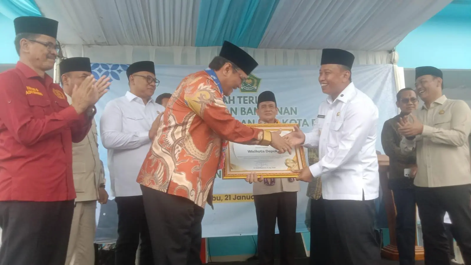 Pemkot Depok Serahkan Aset MTsN Pancoran Mas, Perkuat Pendidikan Madrasah