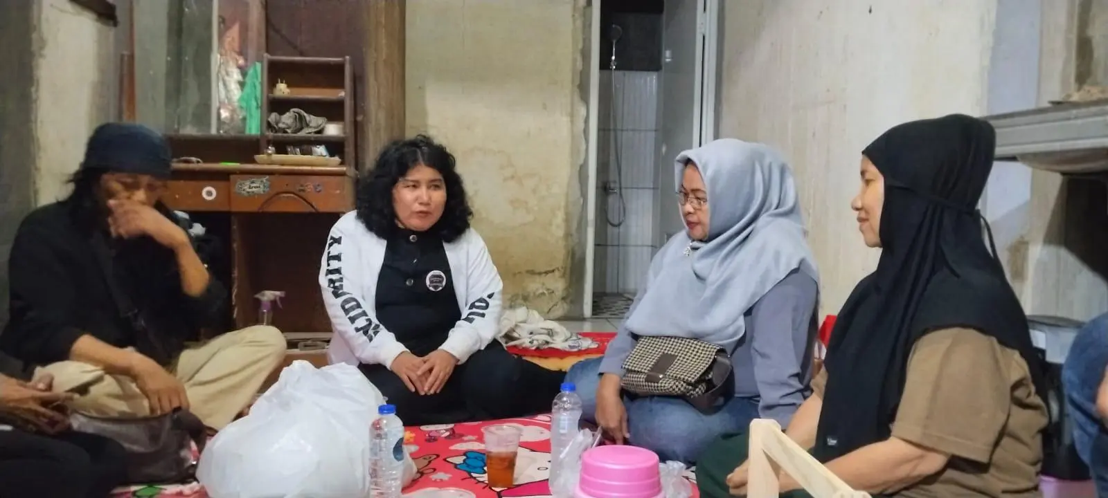Solidarity Squad Depok Salurkan Donasi Akhir Tahun untuk Perbaikan Rumah Warga