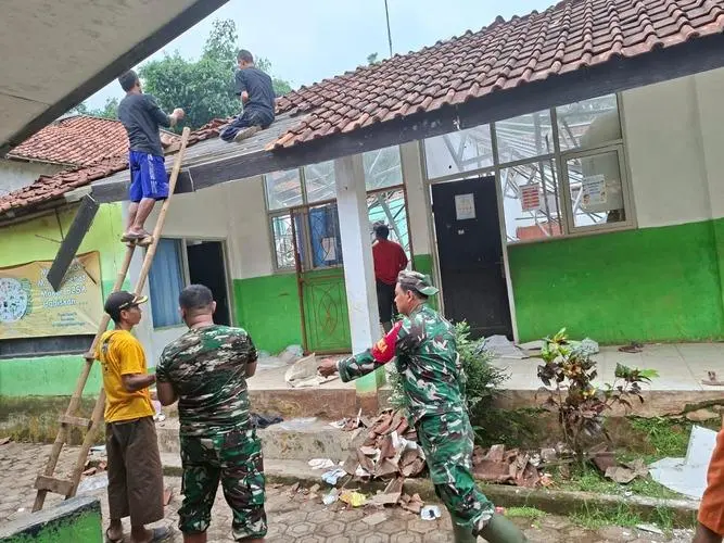 Tiga Ruang Kelas Rusak Berat, Disdik Bogor Pastikan Perbaikan SDN Ciketug Dipercepat