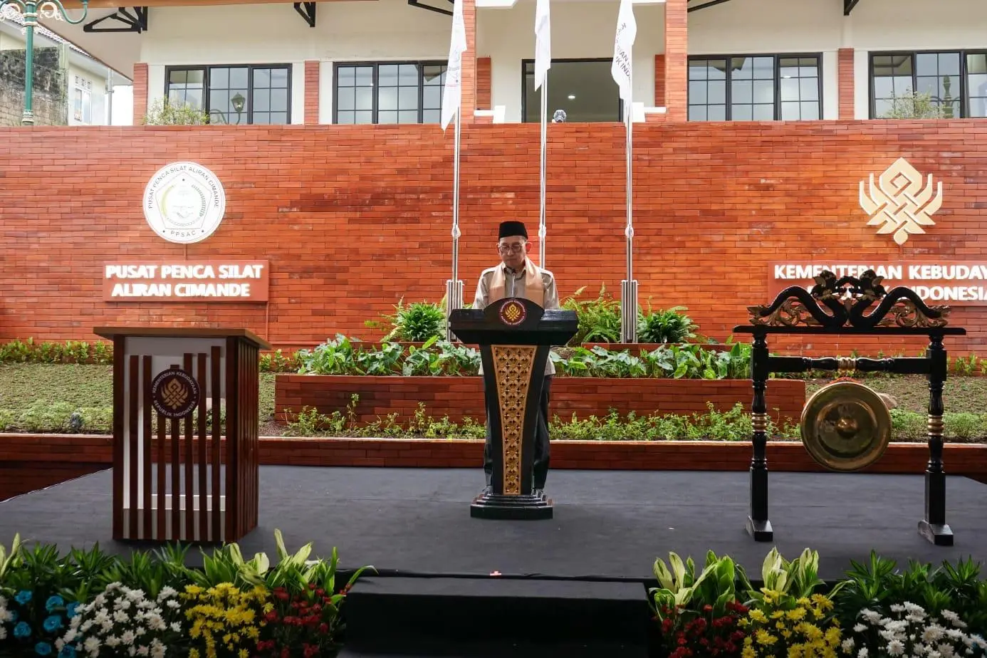 Menbud Fadli Zon Hadiri Festival Rakyat Cimande, Resmikan Padepokan Silat