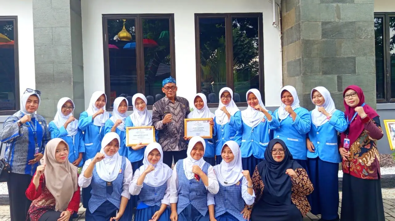 SMPN 1 Sukajaya Tampilkan Tujuh Inovasi di GID 2025, Raih Sekolah dengan Inovasi Terbanyak