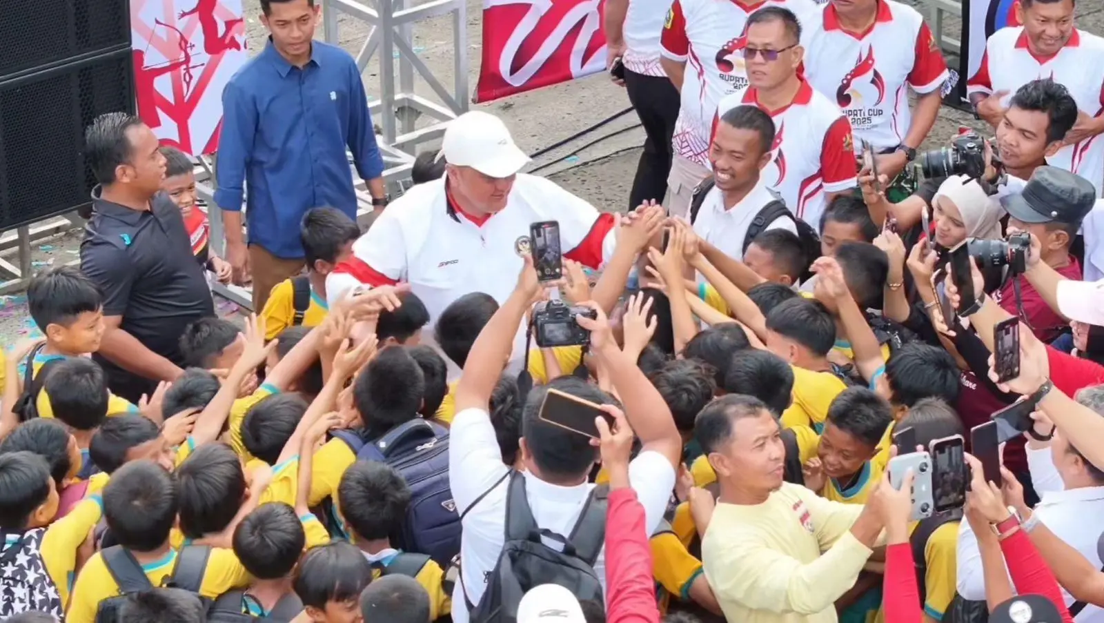 Bupati Bogor Pastikan Tidak Ada Anak Tertinggal Pendidikan, Program ATS Beri Dampak Nyata