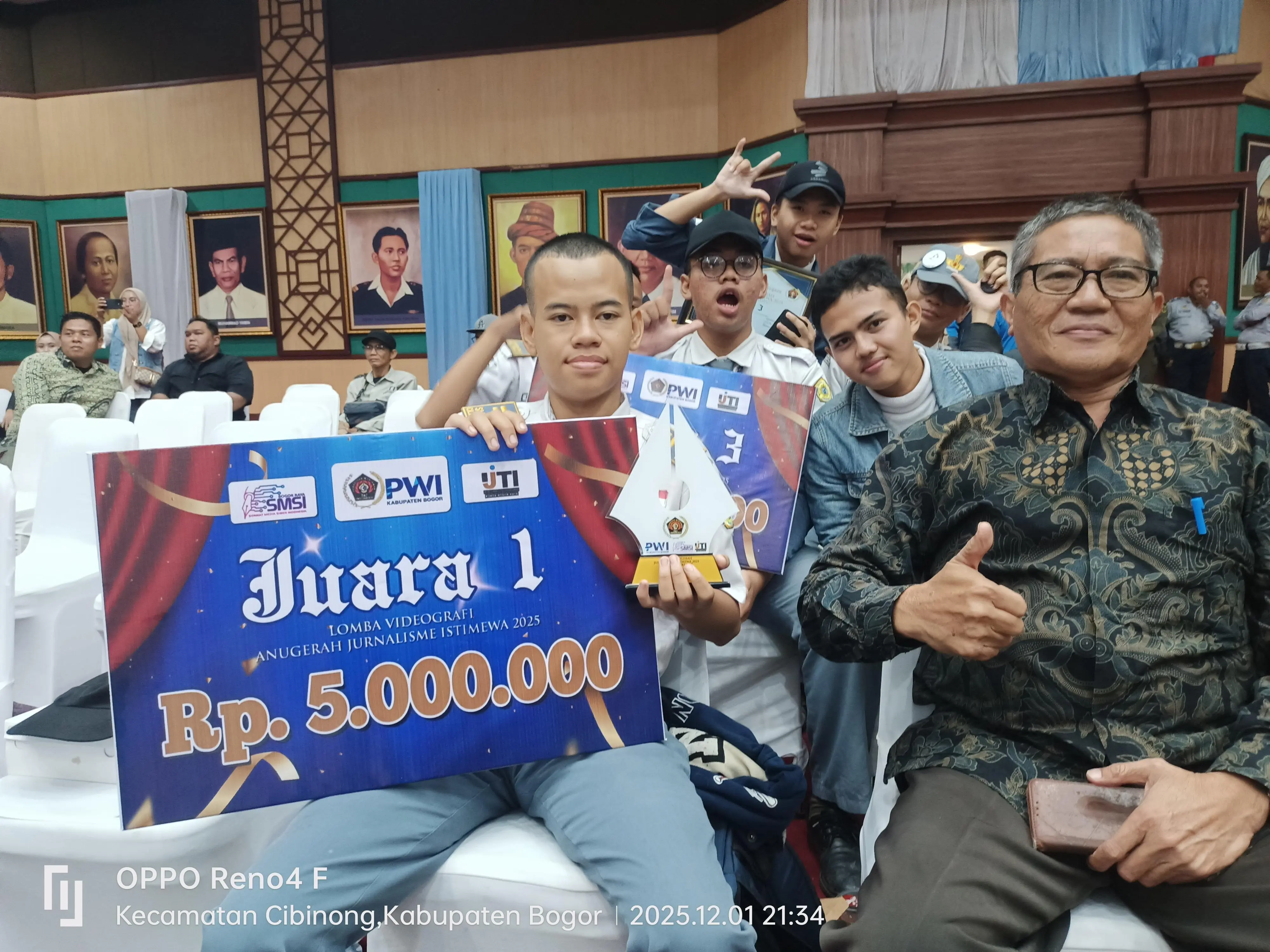 SMK Negeri 1 Cileungsi Sabet Juara 1 Kategori Video di Anugerah Jurnalisme Istimewa PWI Kabupaten Bogor