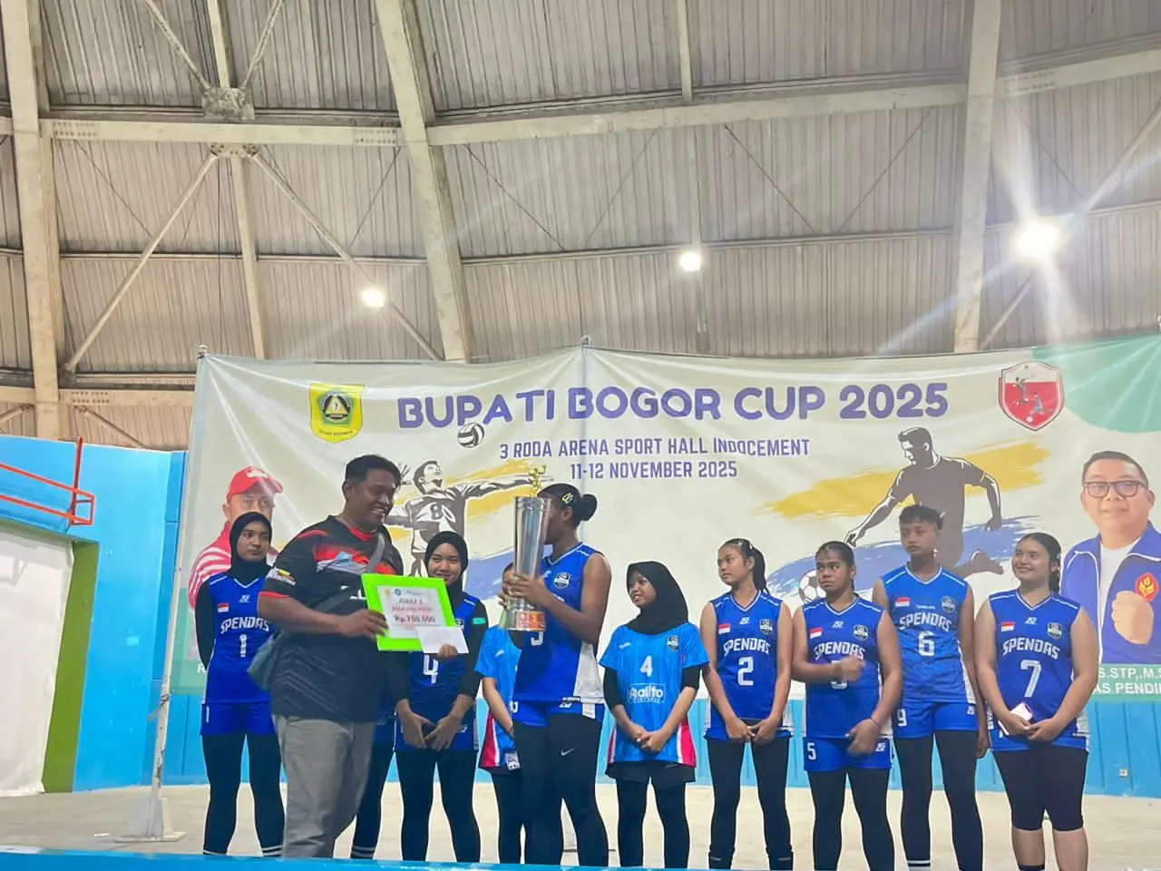 Bupati Cup 2025: SMPN 3 Cibinong Dominasi Cabang Voli Putri