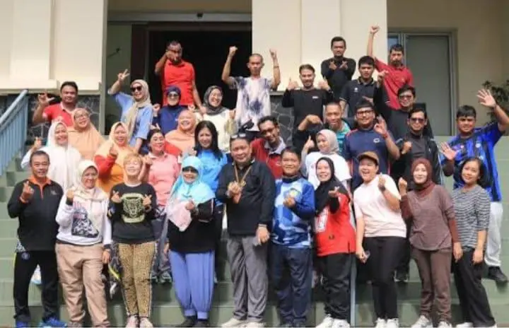 ASN Depok Bugar! DPRD Gelar Senam Massal, Semangat Pelayanan Berkobar