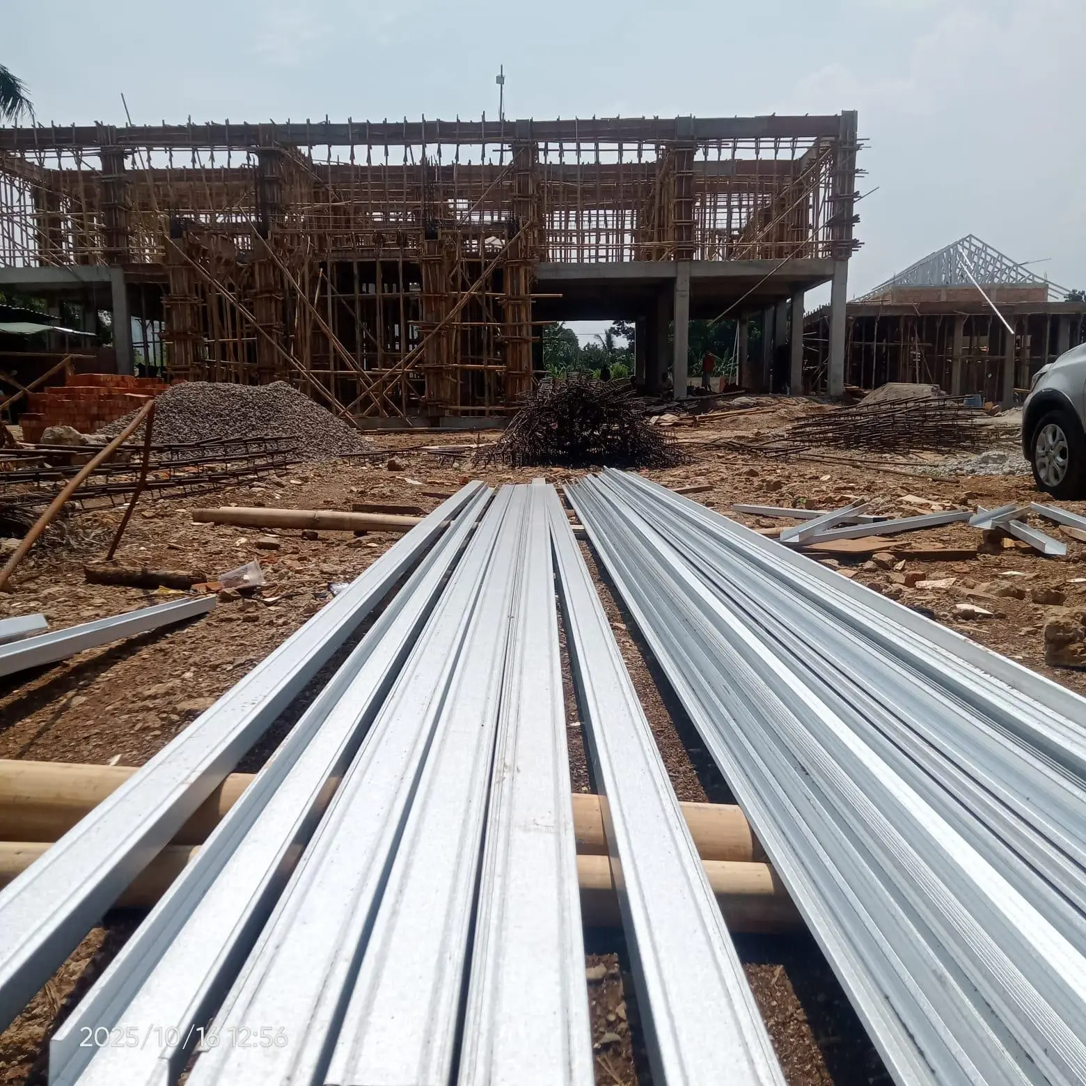 Proyek Kantor Pemkab Bogor Diduga Bermasalah, Mahasiswa Siap Turun Aksi!