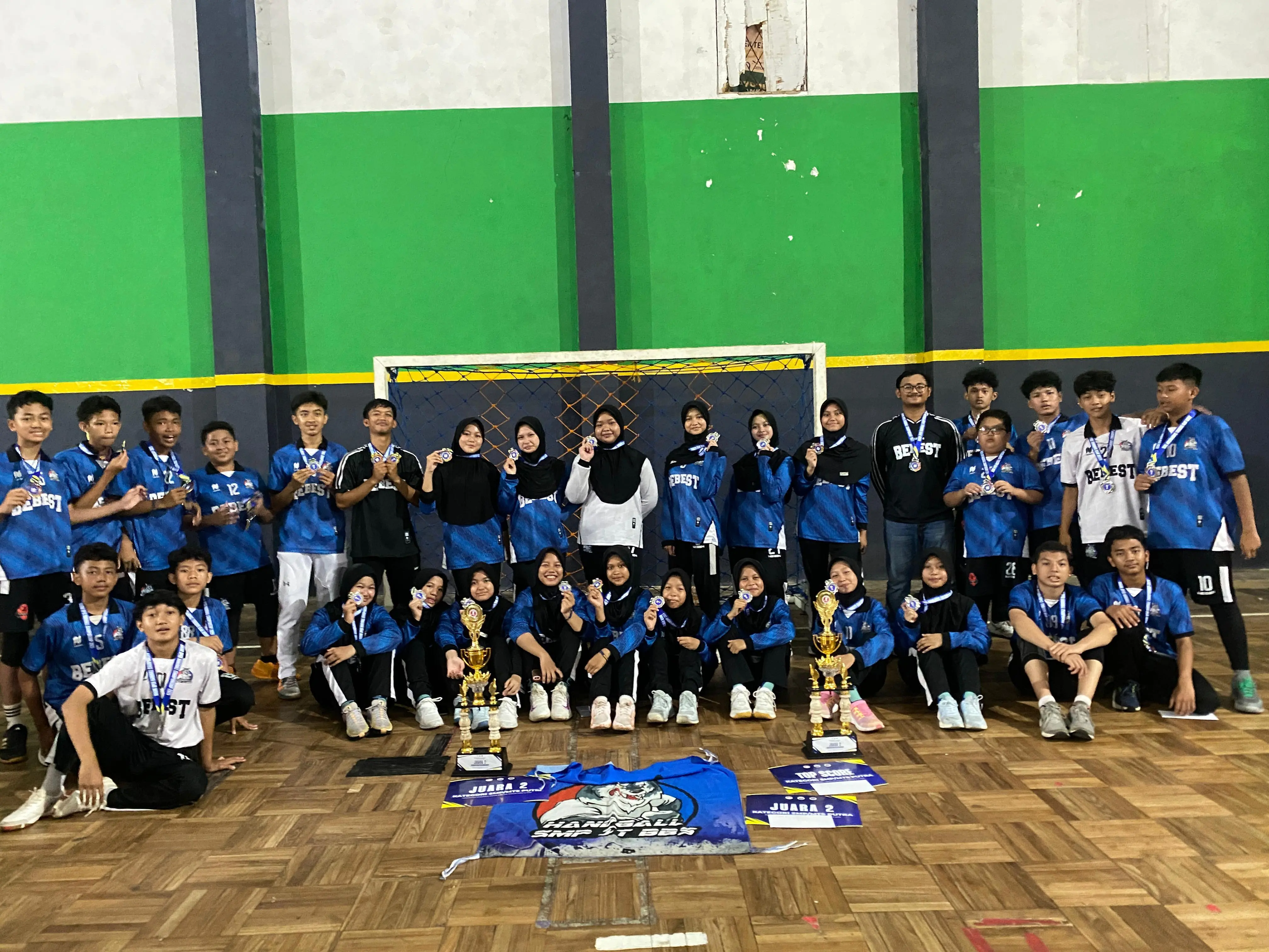 SMP IT BBS Buktikan Diri Sebagai Sekolah Juara, Raih Prestasi di Berbagai Cabang Olahraga