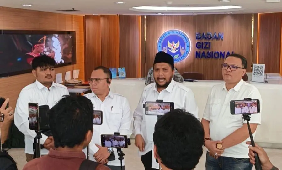 Makan Bergizi Gratis Diprotes: Aliansi Kirim Surat Tuntutan ke Istana!