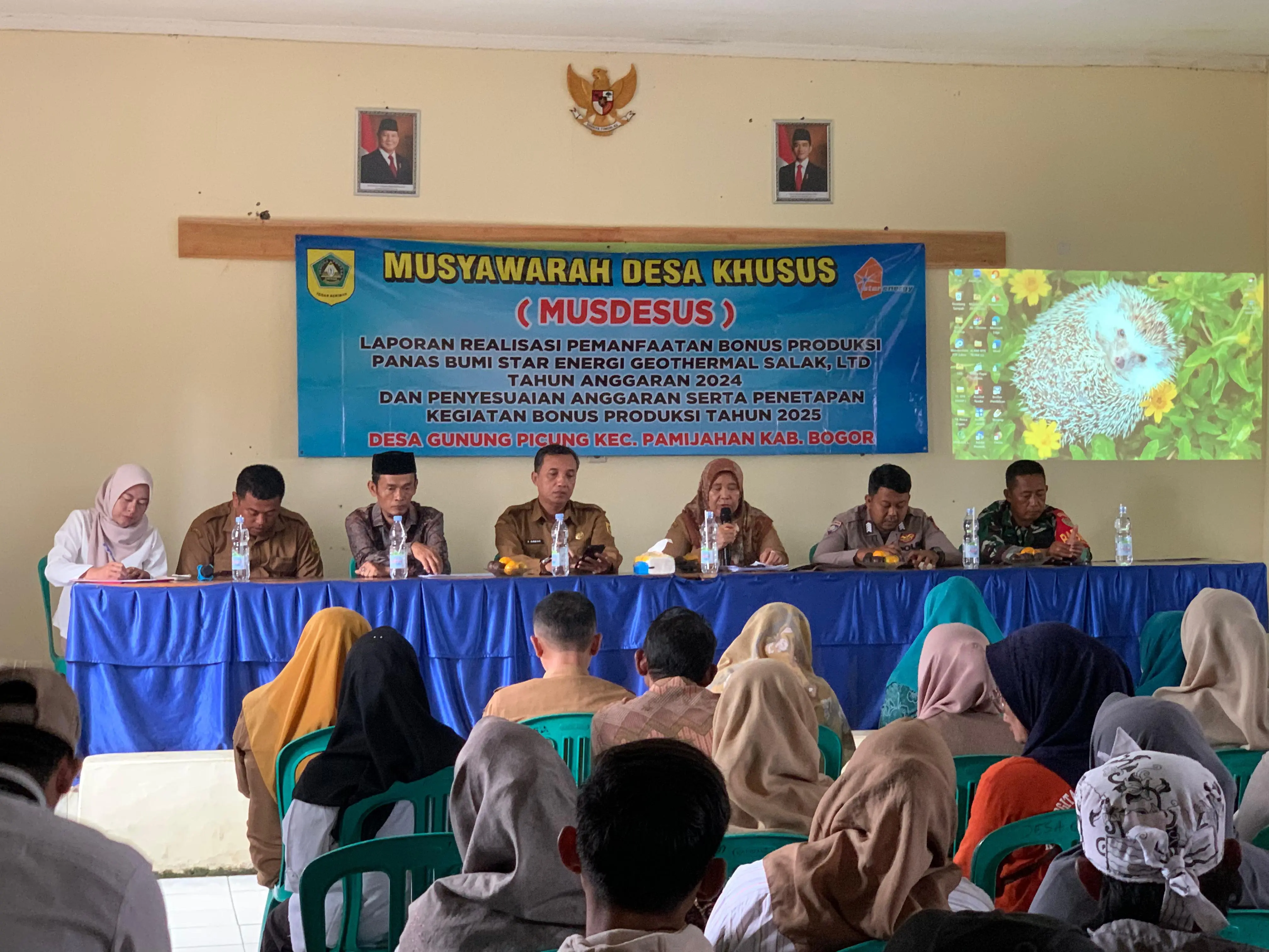 Warga Gunung Picung Desak Pemkab Bogor Segera Bahas PAW Kepala Desa