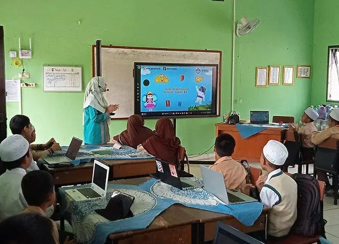 AI Tak Bisa Mengganti Guru: Menjaga Kemanusiaan di Tengah Gelombang Digitalisasi Pendidikan