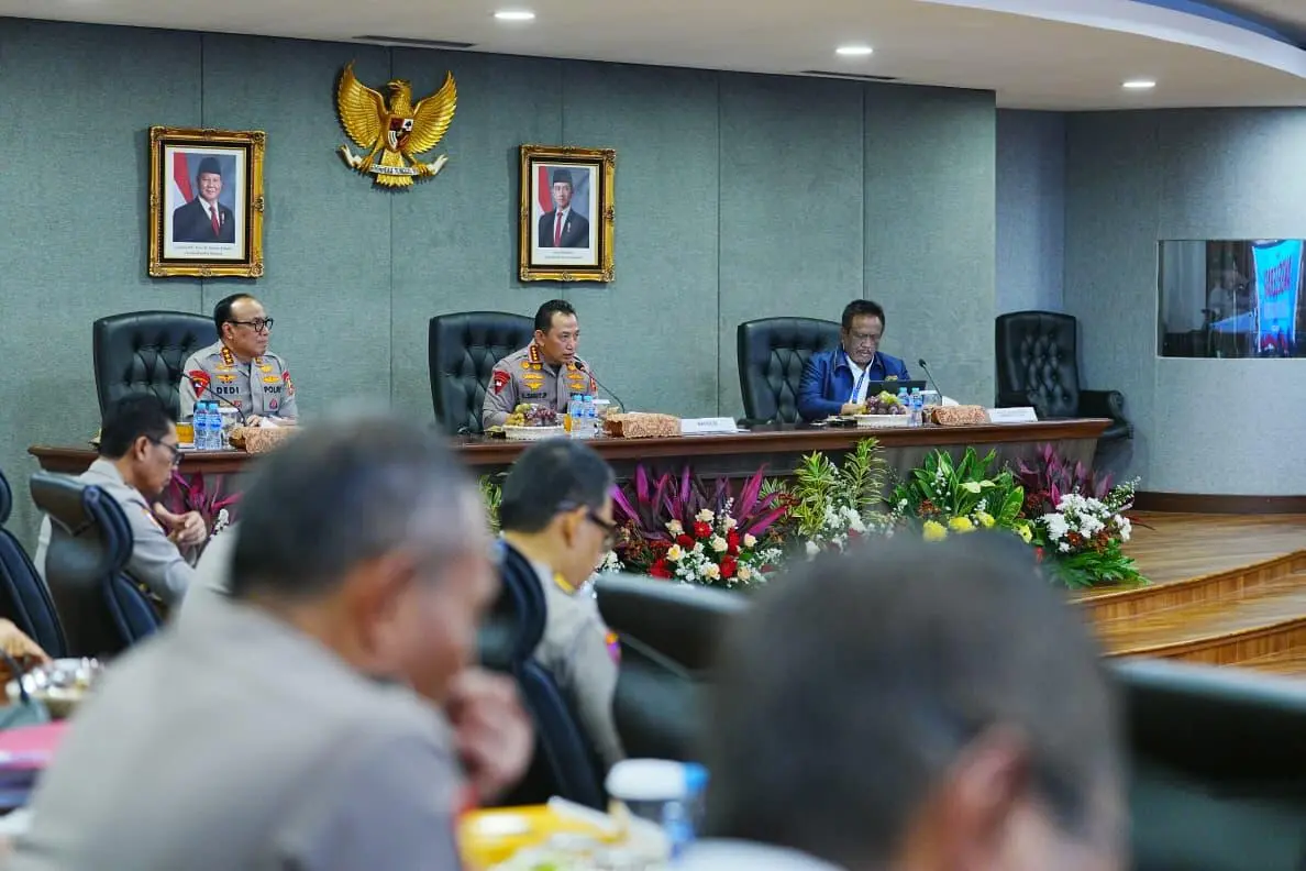 Kapolri Genjot Transformasi Polri, Gandeng Pakar Lintas Bidang!