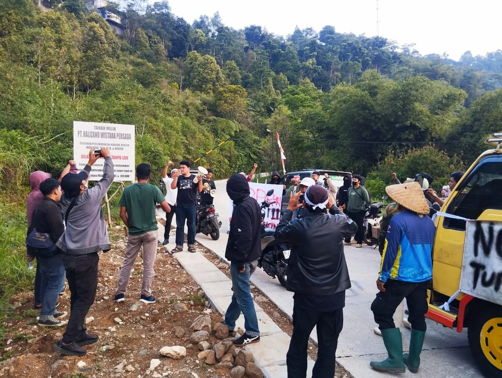 Ratusan Petani di Cijeruk Geruduk PT HWP, Tolak Perampasan Tanah Garapan