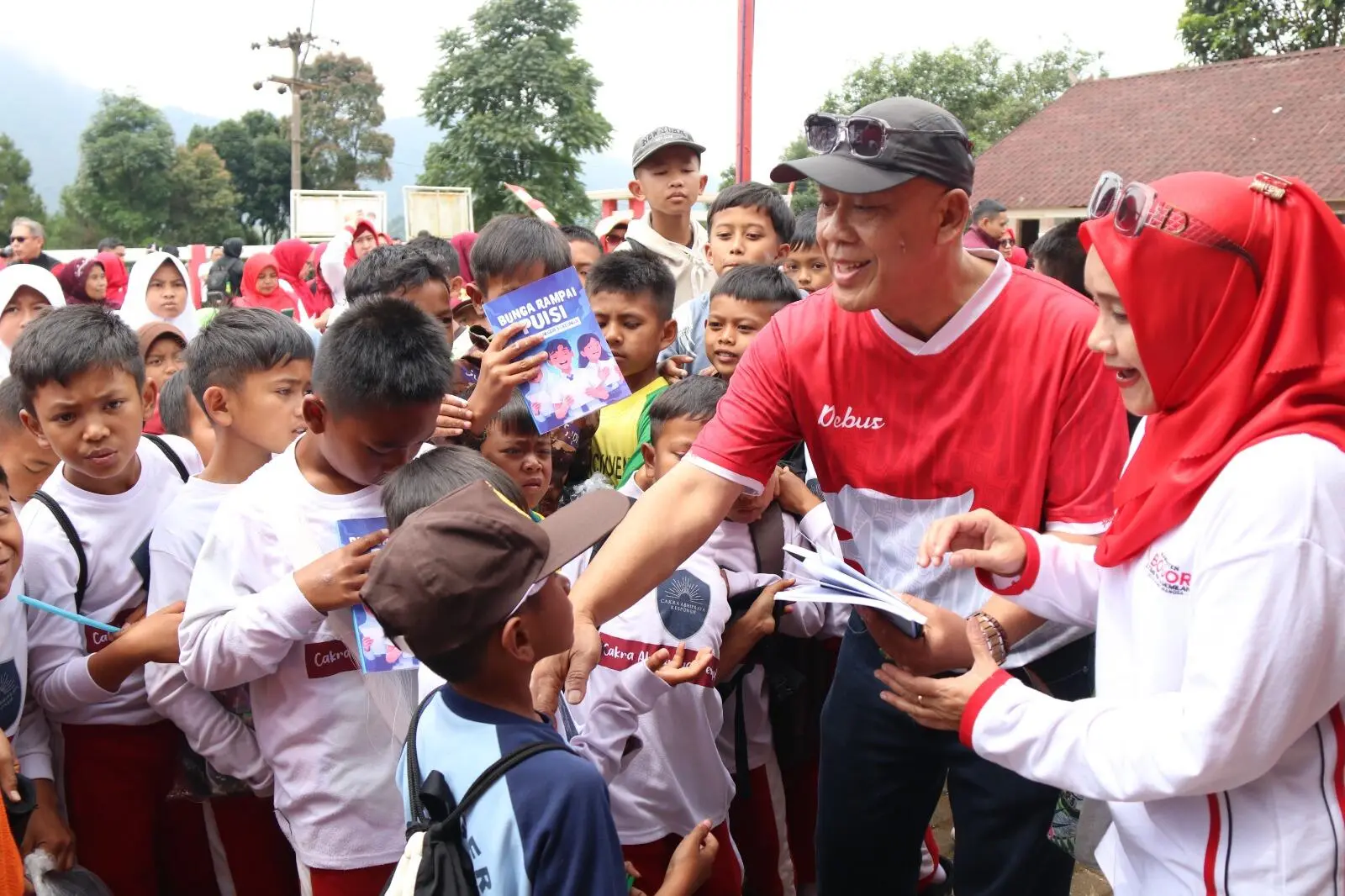 Disdik dan MKKS SMPN Kabupaten Bogor Gelar Ekspedisi Merah Putih di SDN 1 Cikoneng