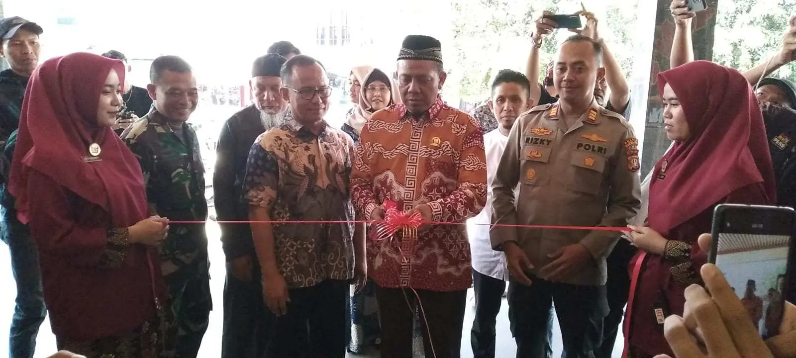 RM Kari Minang Resmi Dibuka, Tambah Pilihan Kuliner di Depok