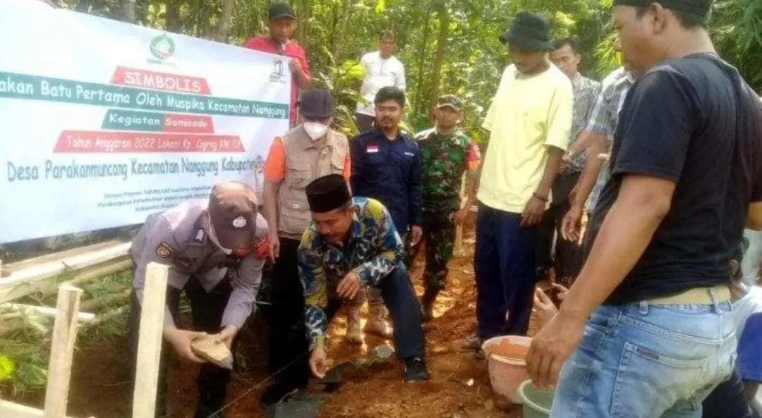 Desa Parakanmuncang Bangun Jalan, Drainase, dan GOR dari Dana Samisade 2025