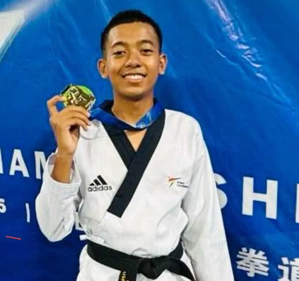 Pelajar SMPN 2 Sukaraja Bogor, Harumkan Indonesia Lewat Raihan Medali Emas dan Perunggu di Taekwondo Internasional Malaysia