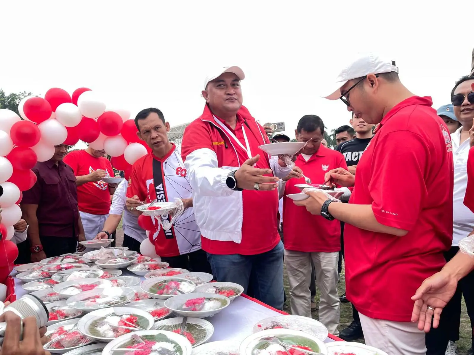 2.000 Porsi Talas Bogor Jadi Sorotan di Kirab Merah Putih Bogor