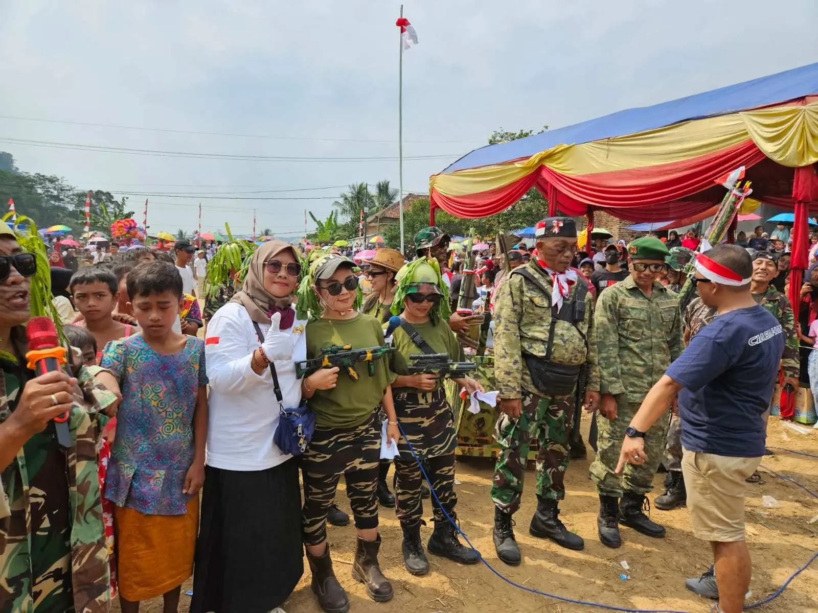 Karnaval Dongdang Desa Sukamaju Meriahkan HUT RI ke-80