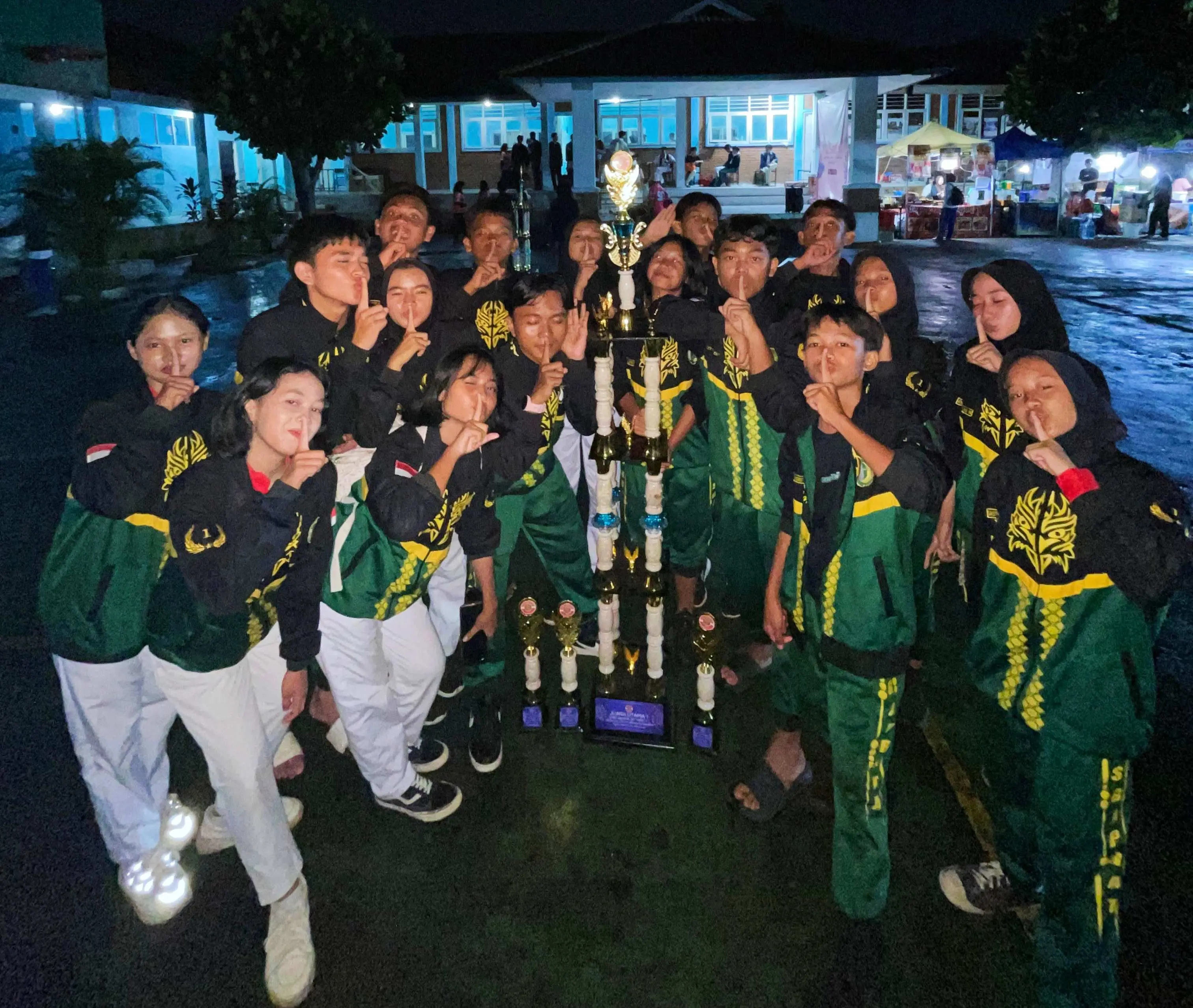 SMPN 1 Kemang Sabet Juara Utama LPBB Gemerlap se-Pulau Jawa