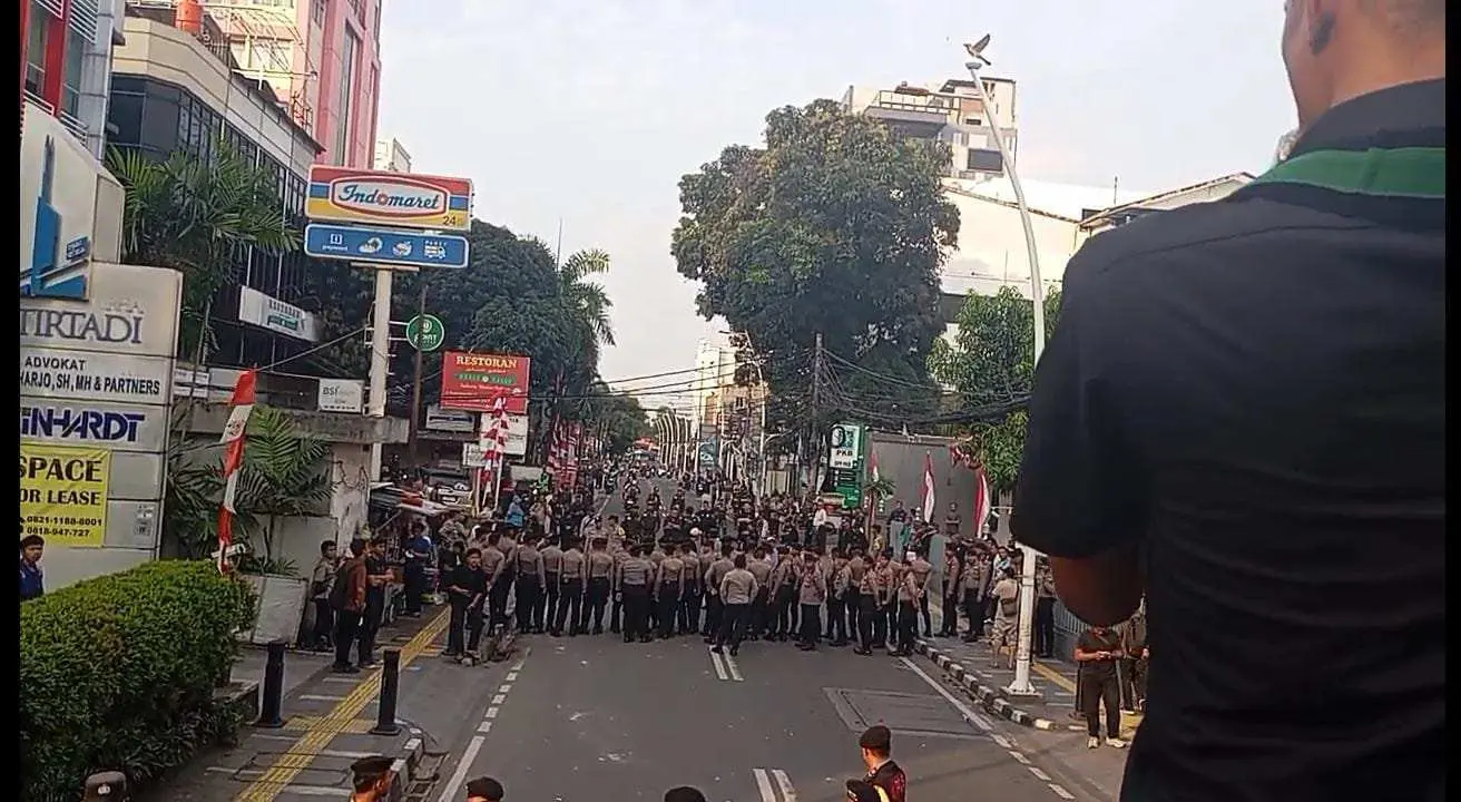 Aksi HMI se-Jakarta di Depan Kantor PKB Ricuh, Diduga Ada Intimidasi Preman