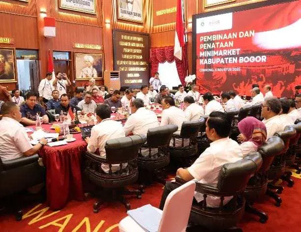 Bupati Bogor Dorong Minimarket Bersinergi dengan UMKM: Ekonomi Tumbuh, Rakyat Tersenyum