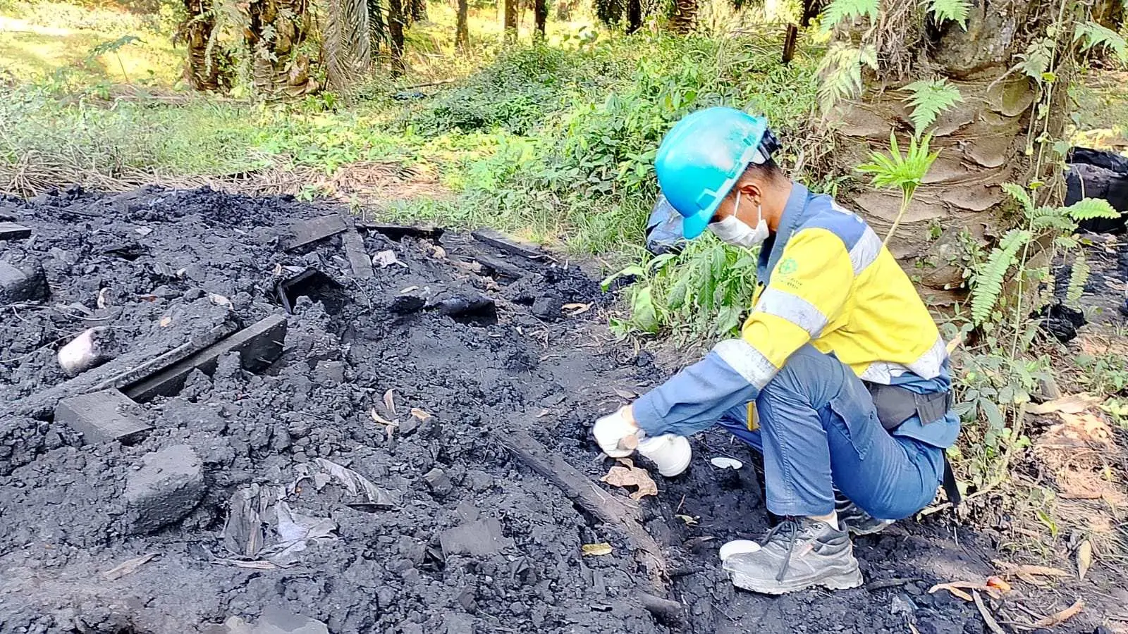 DLH Bogor Investigasi Dugaan Pembuangan Limbah B3 di Perbatasan Cigudeg