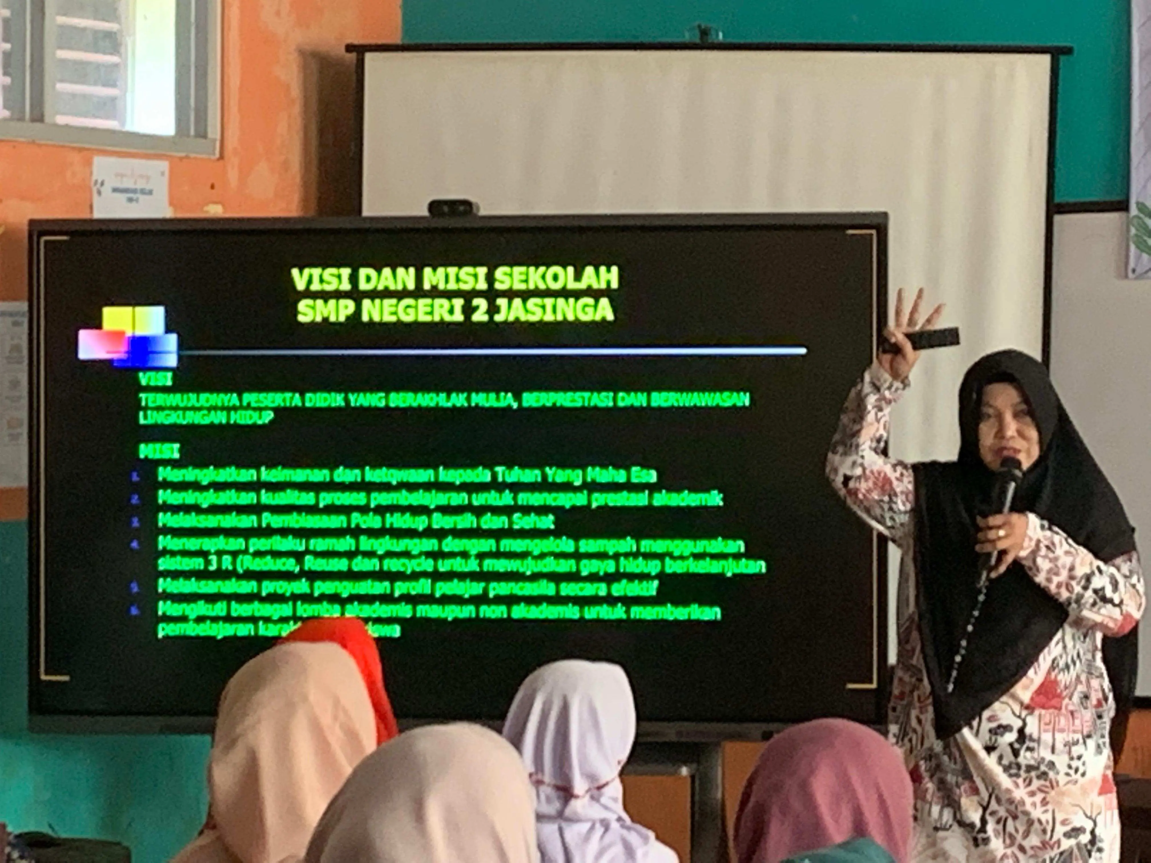 SMPN 2 Jasinga Sosialisasikan Sistem Pembelajaran dan Visi-Misi ke Orang Tua Siswa Baru