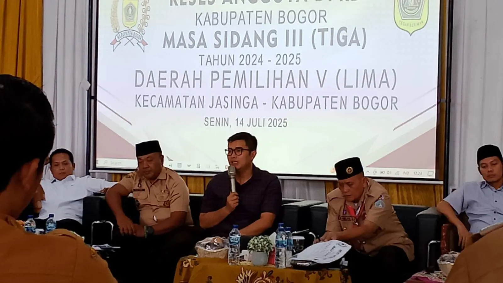 Ketua DPRD Sastra Winara: Bantuan Rutilahu Harus Sampai ke Warga Tanpa Potongan