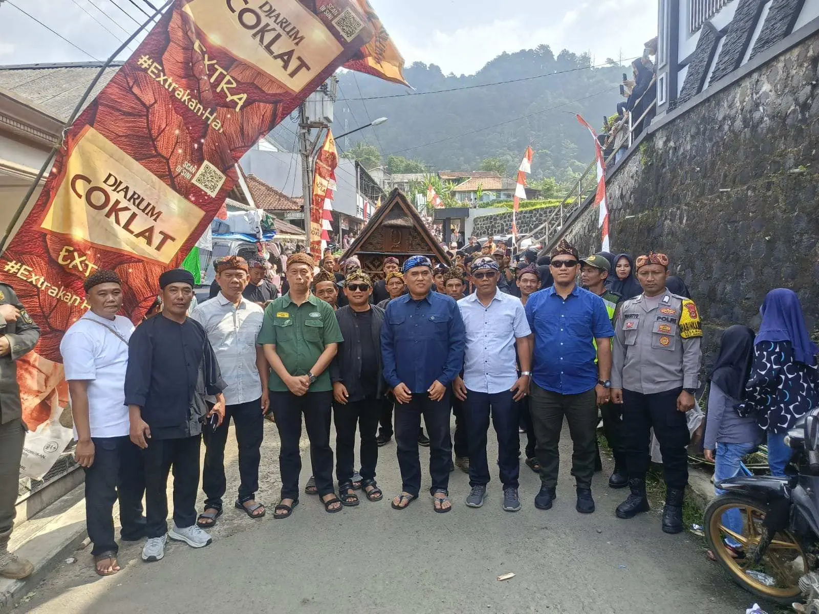 Dukung Pelestarian Budaya, PT Antam Hadir di Seren Taun Kasepuhan Malasari Bogor