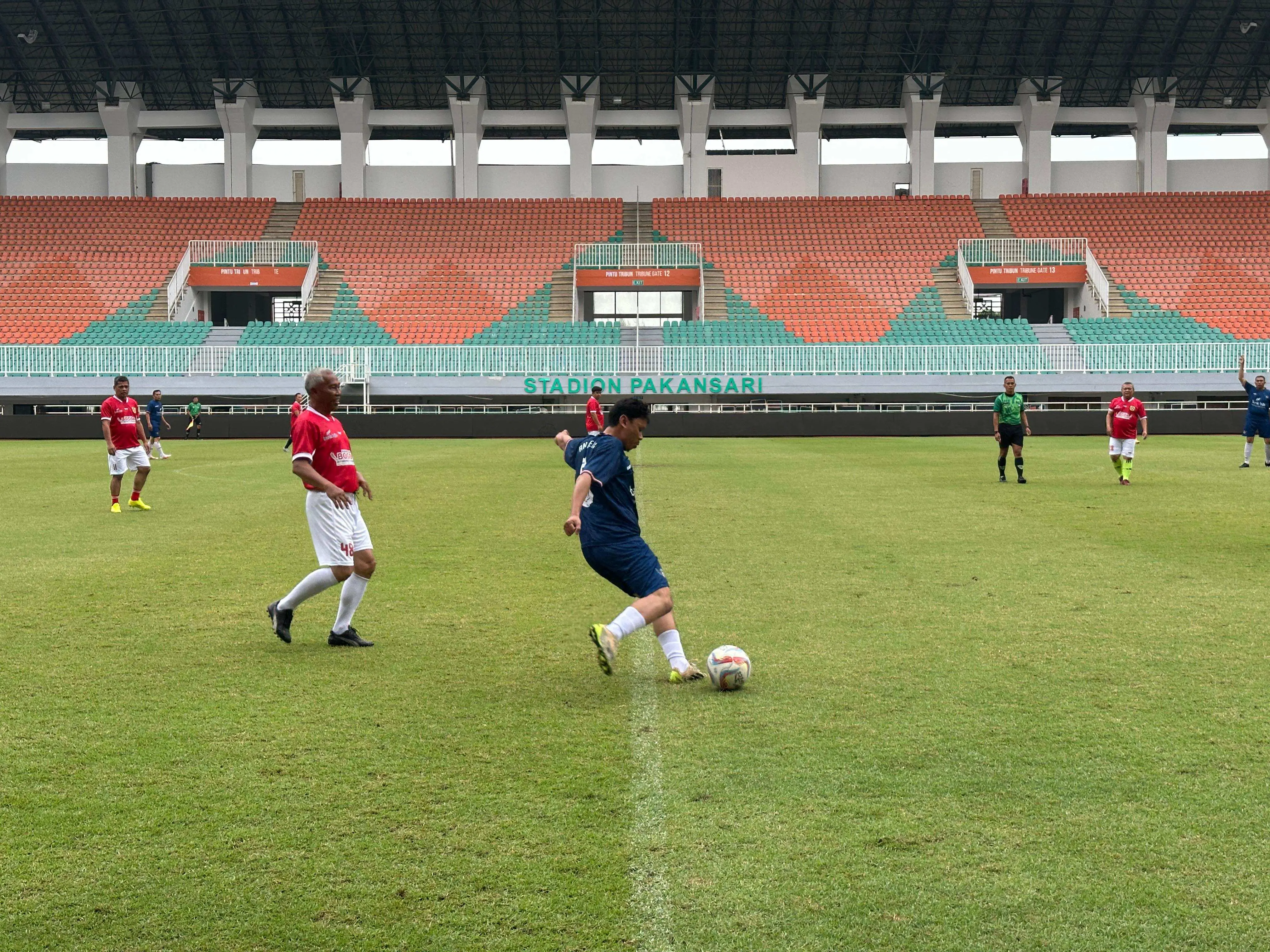 Pemkot Sukabumi Lirik Model Pengelolaan Pakansari untuk Revitalisasi Stadion