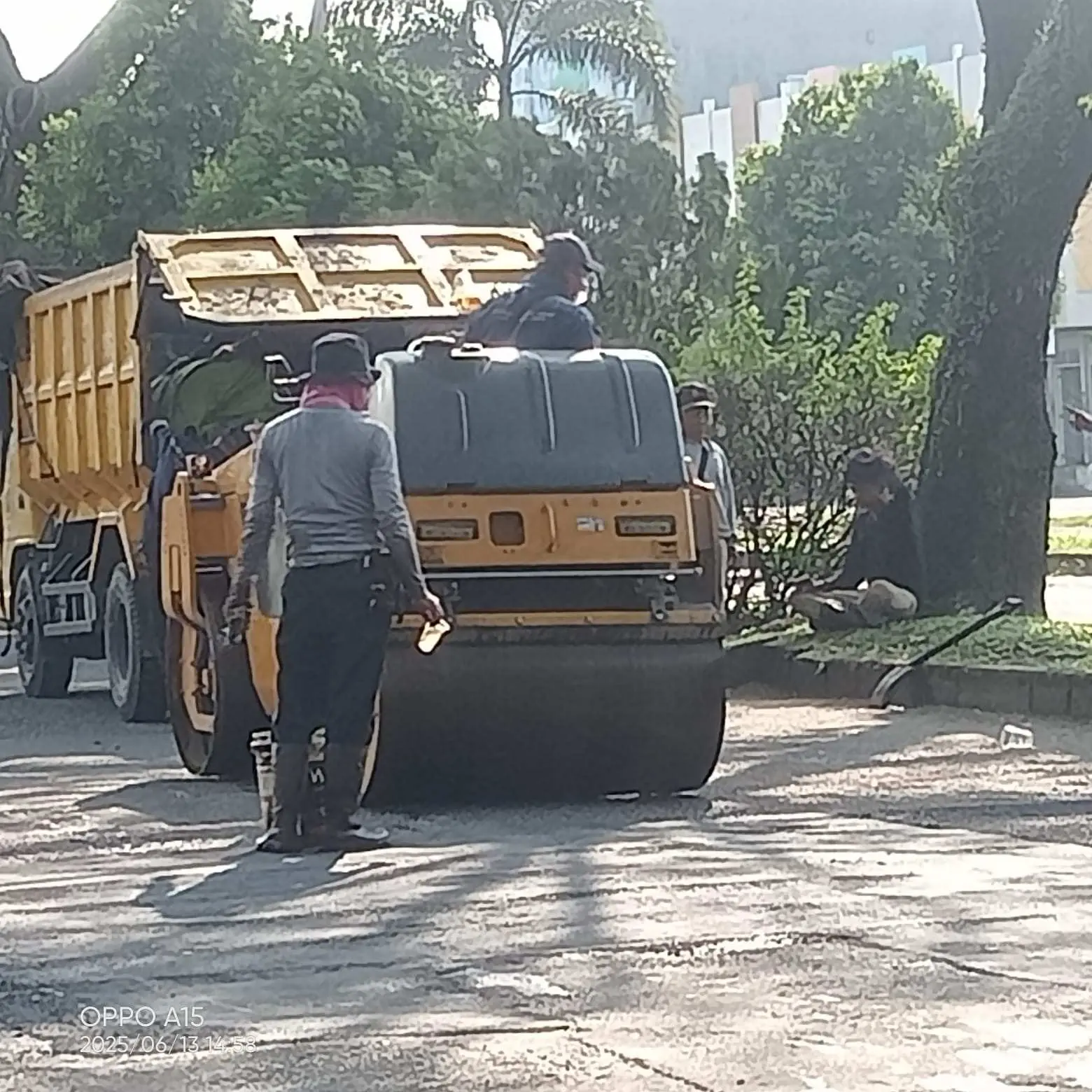 Proyek Tambal Sulam Jalan di Bogor Dipertanyakan: Cepat, Tapi Efisienkah?