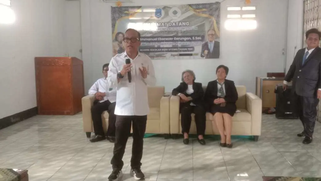 Hadir di SMK Budi Utomo Wamenaker Sampaikan Hal Berikut