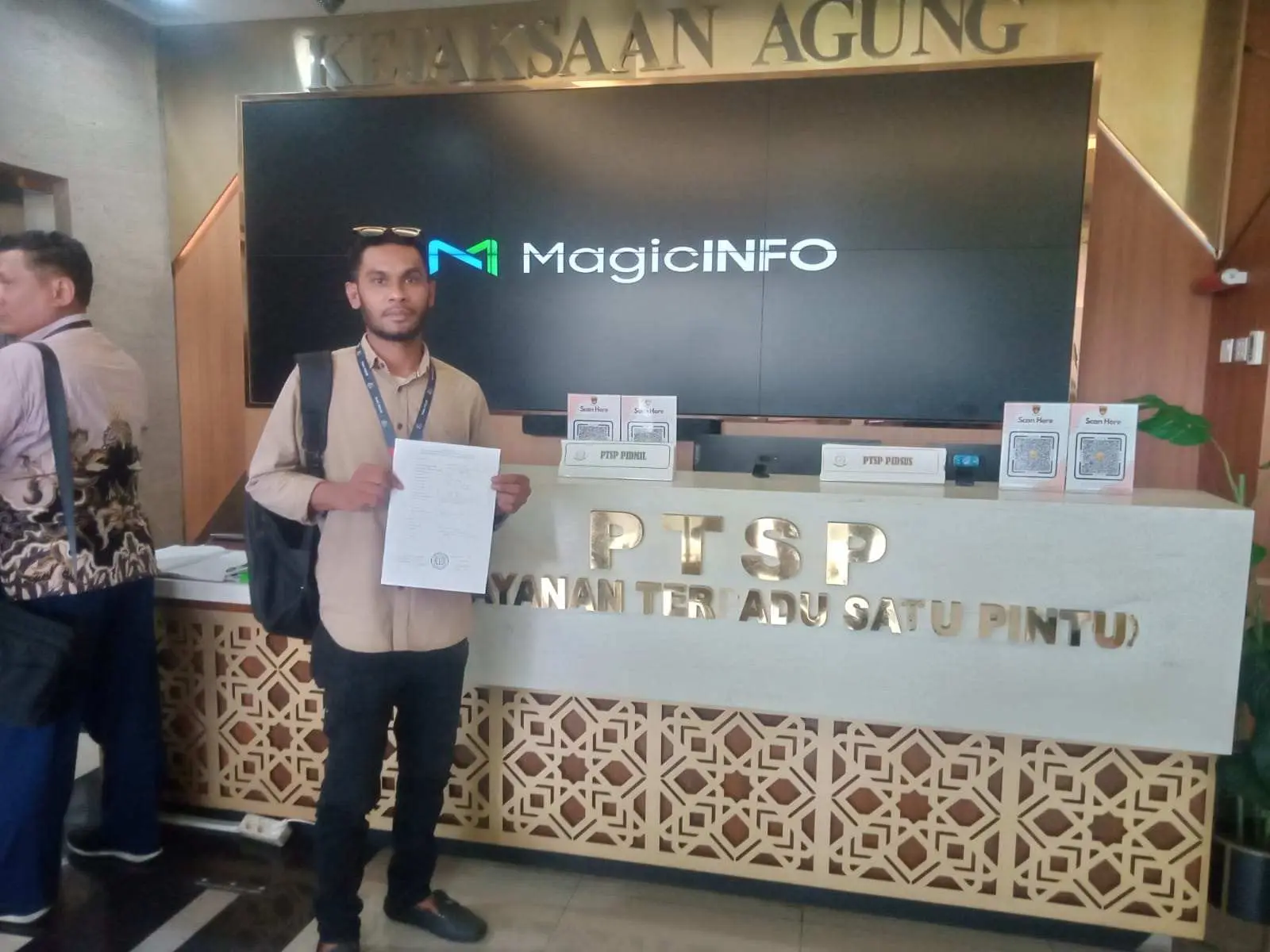 Aktivis Mahasiswa Desak APH Tuntaskan Dugaan Korupsi Oknum Anggota DPR RI Gde Sumarjaya Linggih