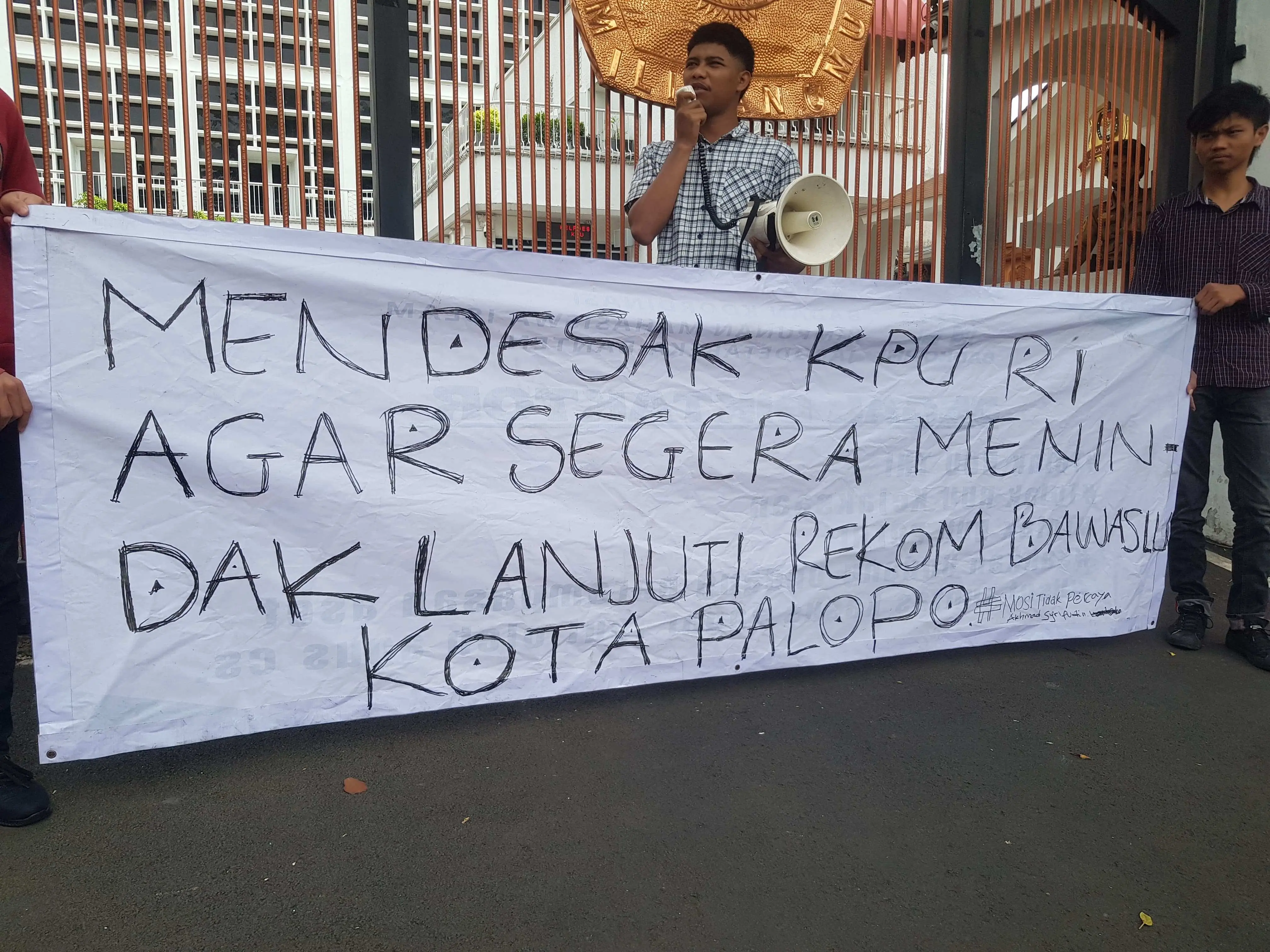 Jaringan Aktivis Indonesia Protes Pencalonan Akhmad Syarifuddin di KPU RI  