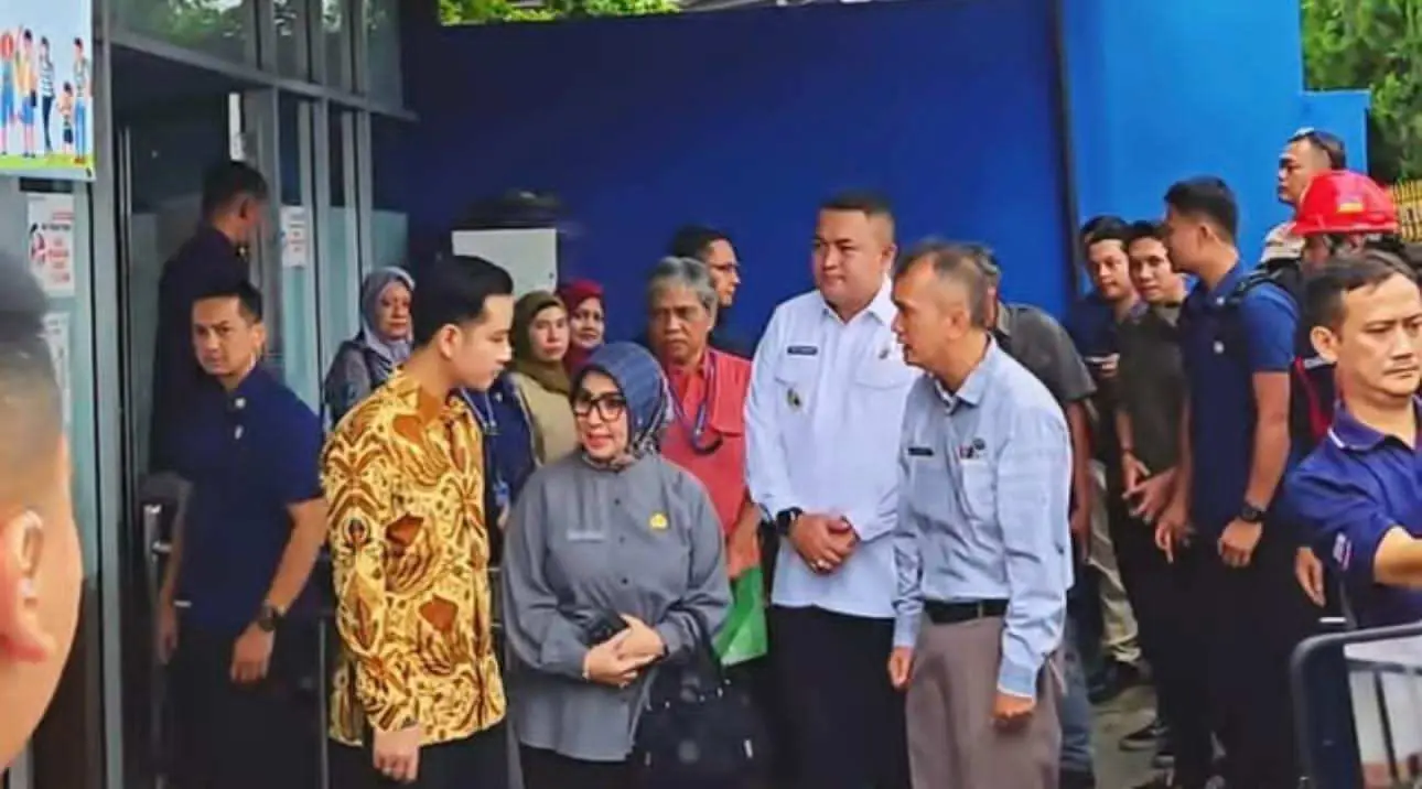 Bupati Bogor Rudy Susmanto Dampingi Wapres Gibran Tinjau Pelaksanaan Program Cek Kesehatan Gratis di Puskesmas Cibinong 