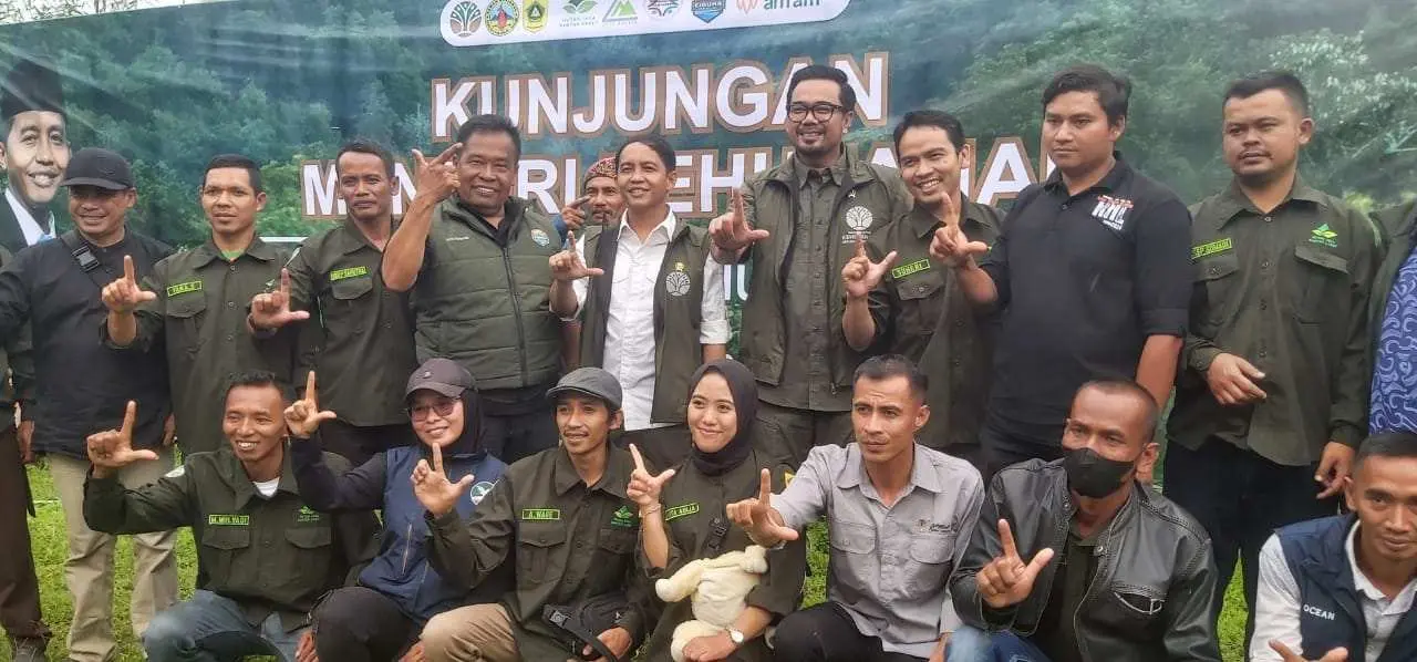 Menteri Kehutanan RI Gelar Diskusi Sambil Ngabuburit Bareng Kelompok Tani Kecamatan Nanggung Bogor