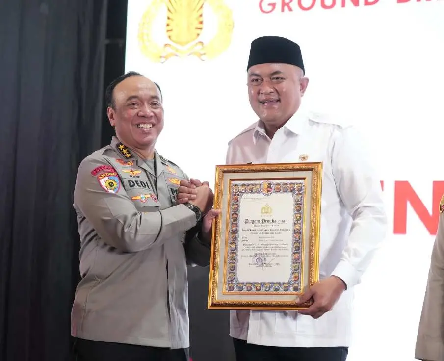 Istimewa! Belum Genap Satu Bulan Menjabat, Bupati Bogor Rudy Susmanto Sudah Dapat Penghargaan Ini 