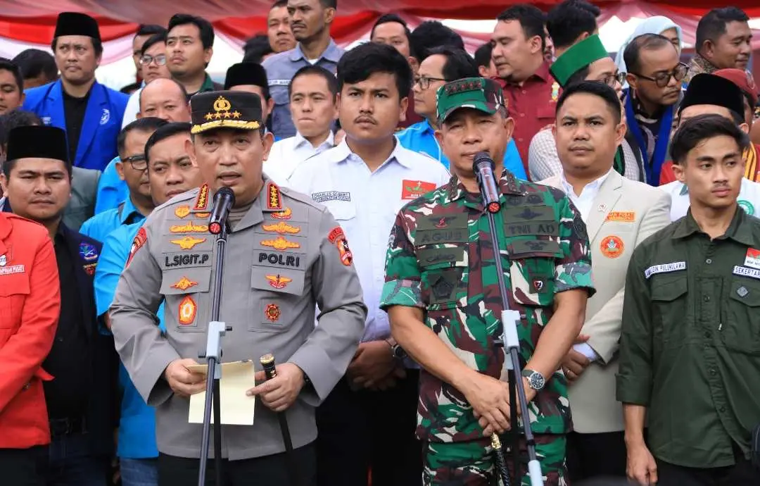 Kapolri Buka Kegiatan Baksos Presisi Serentak di 34 Polda se-Indonesia