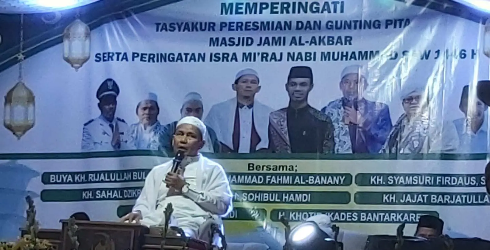 Dua Tahun Pembangunan Mesjid Jami Al Akbar Desa Bantar Karet Akhirnya Rampung