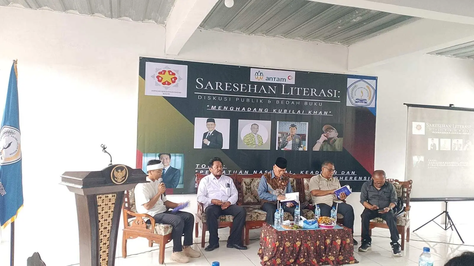 IAIB Gelar Saresehan Literasi Diskusi Publik dan Bedah Buku 
