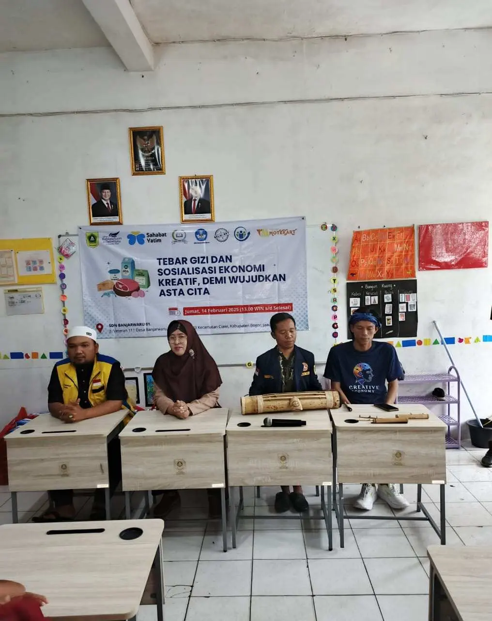 Disbudpar Kabupaten Bogor Bersama Tagar Motekart Bagikan Makanan Bergizi Gratis di SDN Banjar Waru