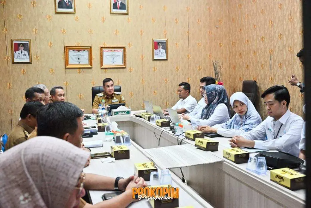 Pemkab Pesawaran Gelar Rapat dengan PLN Unit Induk Distribusi Lampung UP3 Pringsewu dan UP3 Tanjung Karang