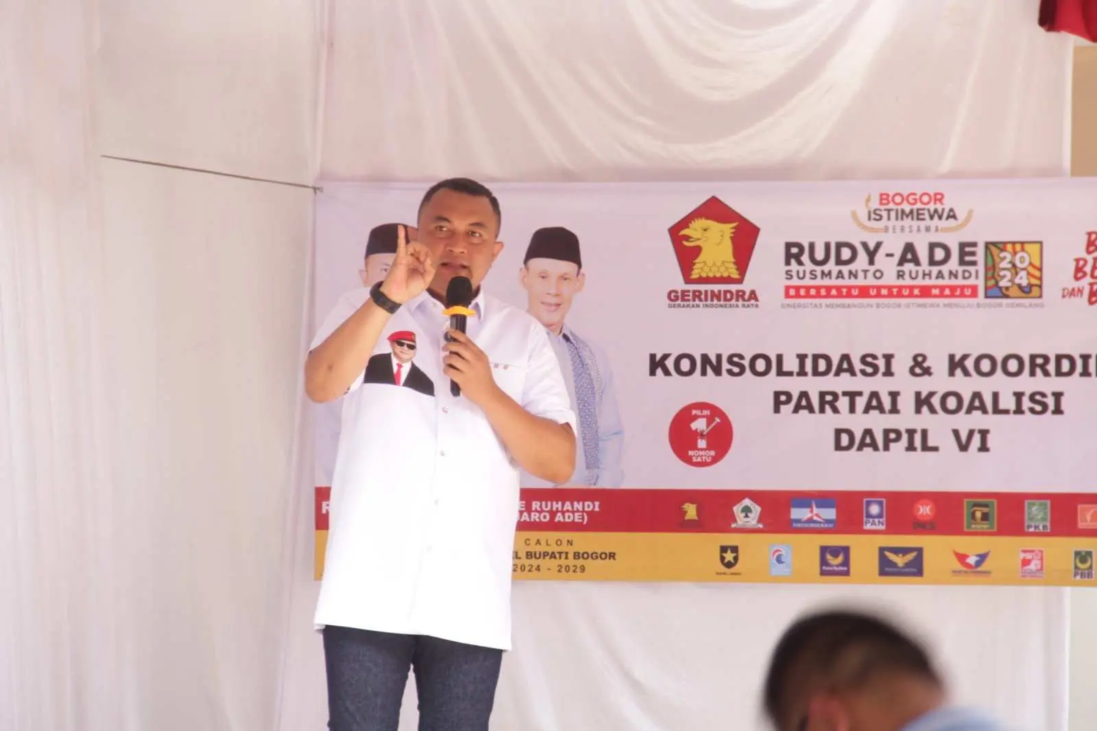 Irman Nurcahyan Targetkan Kemenangan 85 Persen Paslon Rudy-Jaro di Dapil 6