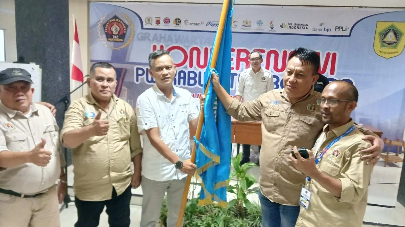 Unggul Dua Suara Antar Dedy Firdaus Jadi Ketua PWI Kabupaten Bogor Periode 2024-2027
