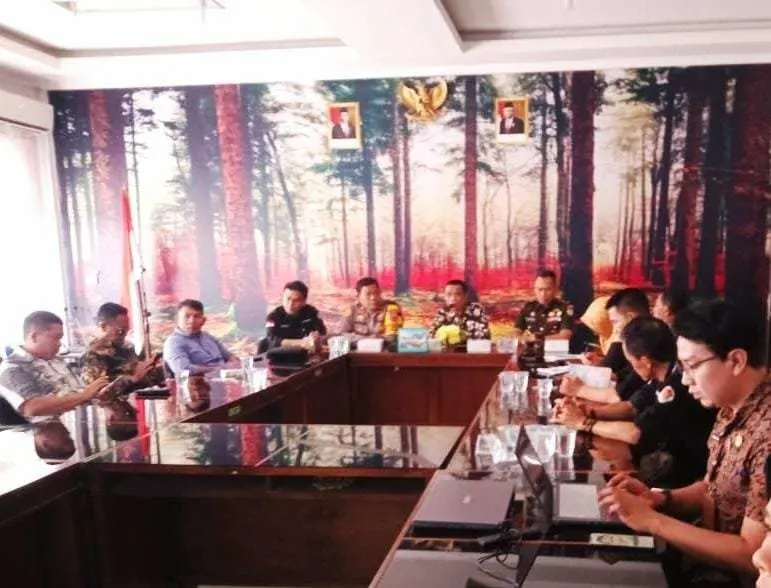 Camat Ciawi Kumpulkan PPK, Panwaslu dan Para Kades Bahas Kesiapan Penyelenggaraan Pilkada