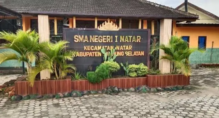 Kepala Sekolah SMAN 1 Natar kecamatan Natar Diduga Alergi Wartawan